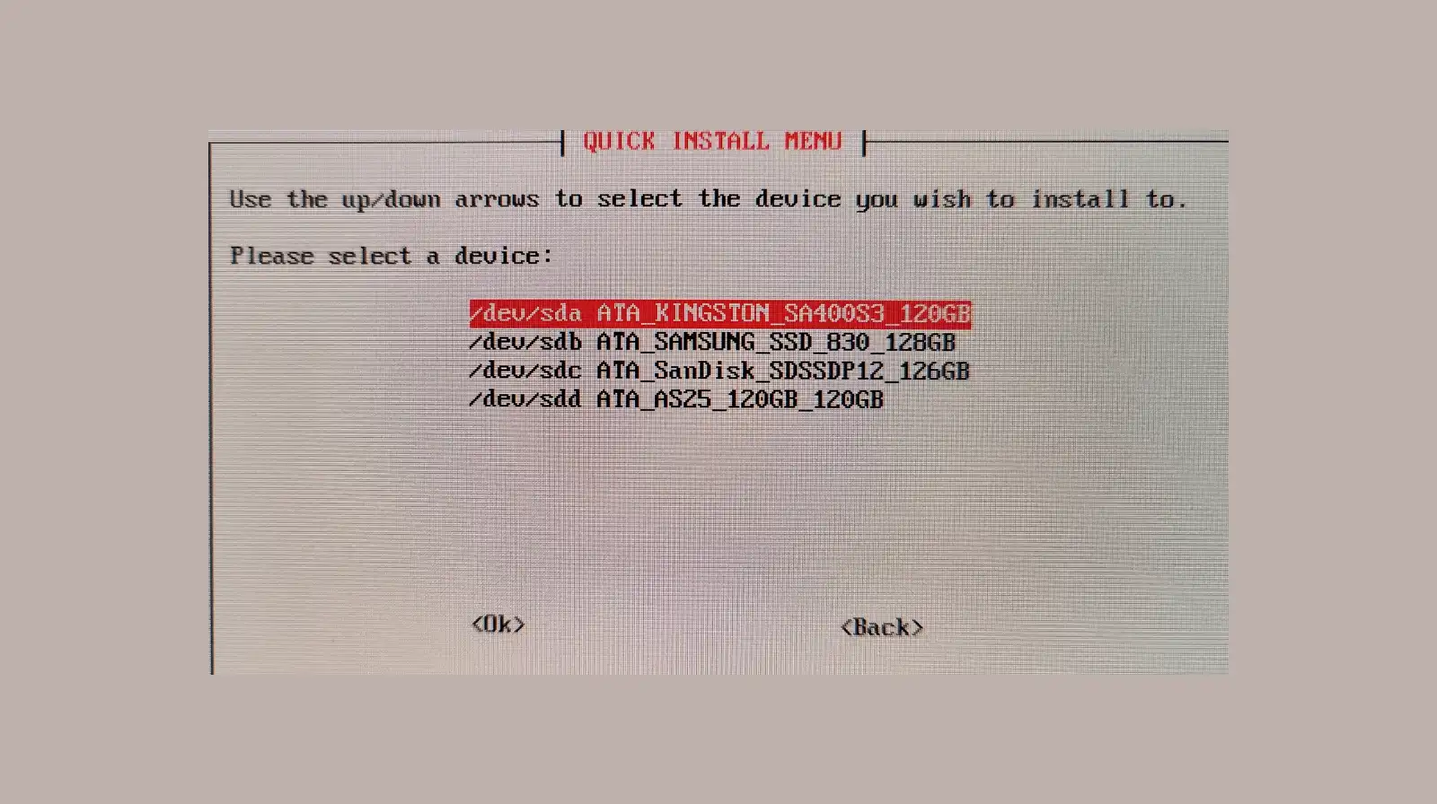 installer zimaos choix stockage os